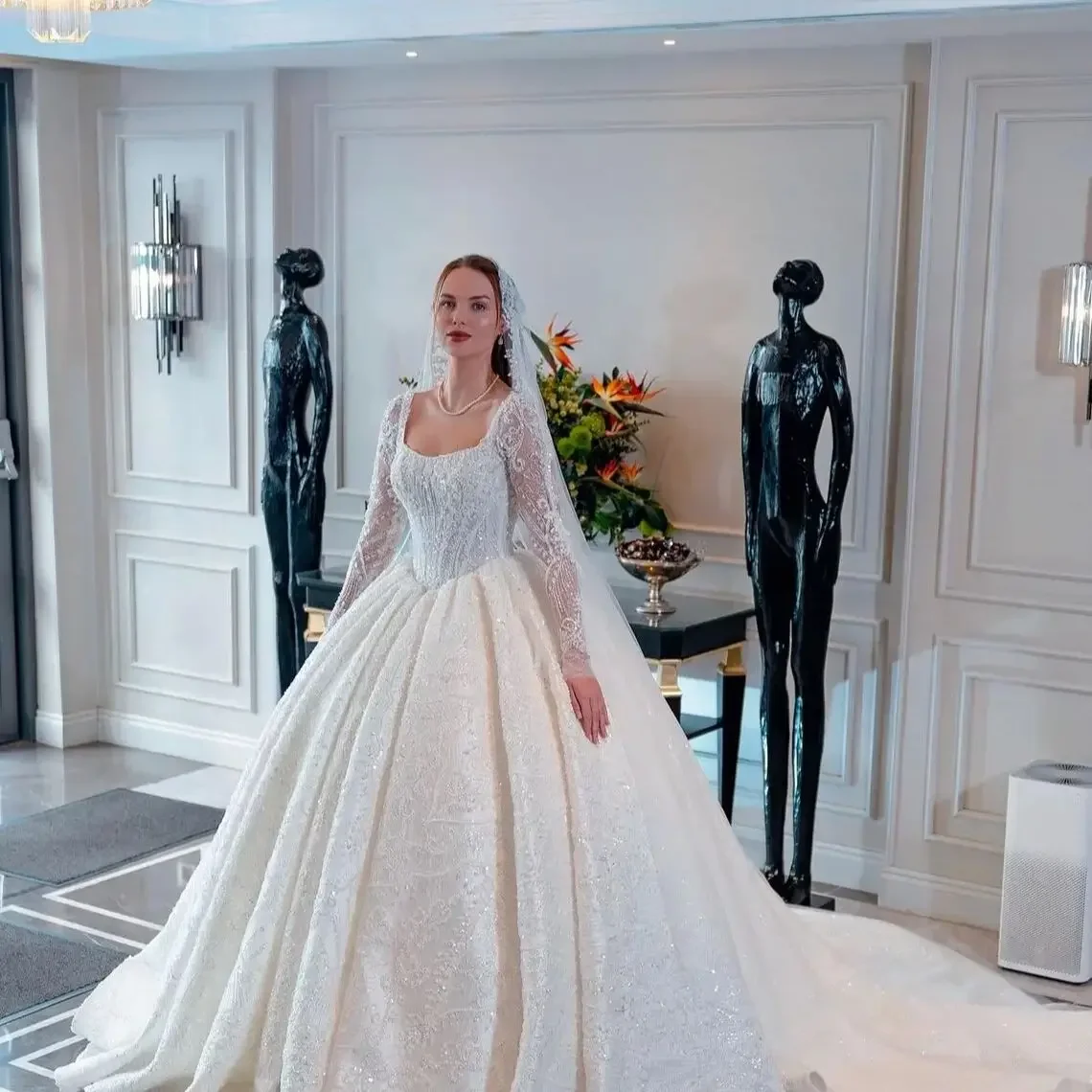 Vestidos De Novia De princesa brillantes con perlas De lujo personalizados, vestido De Novia De encaje con cuello cuadrado, Vestidos De Novia De manga larga