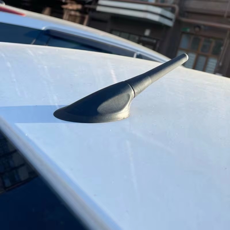 Universal Car Telhado Antena com Parafusos, Rádio Forte Mount, FM, AM, DAB, Preto, 6,5 centímetros de Comprimento, Mini, Curto Acessórios Do Veículo