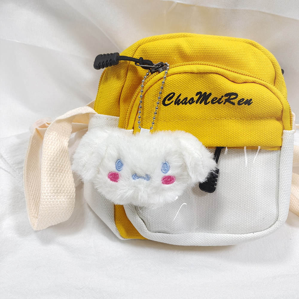 พวงกุญแจ Sanrio กระเป๋าสตางค์ตุ๊กตา Hello Kitty พวงกุญแจอะนิเมะเต็มไปด้วยพวงกุญแจห้อยกระเป๋าอบเชยเมโลดี้น่ารักของขวัญสำหรับเด็กผู้หญิง