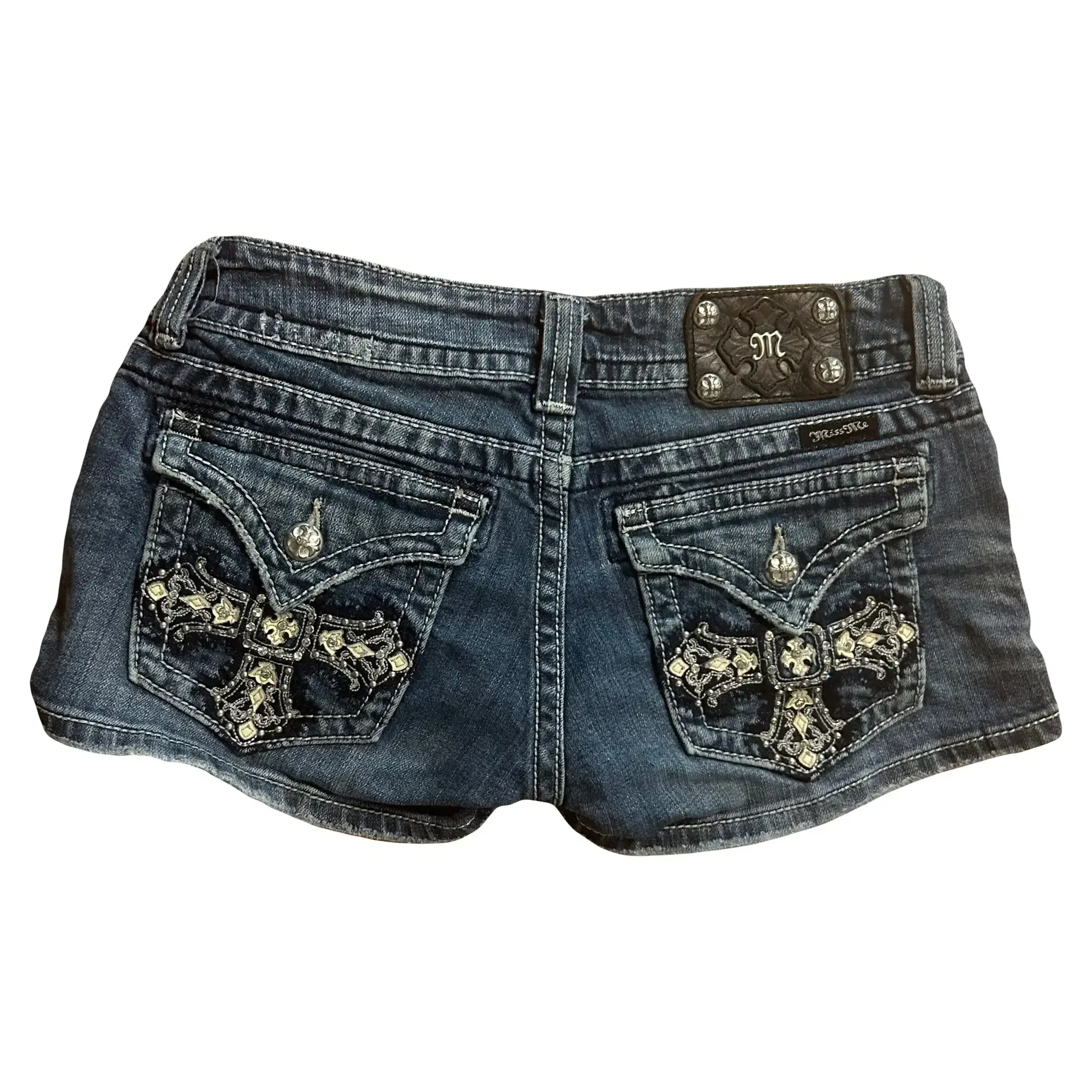 Pantalones cortos holgados Retro para mujer, falda Y2K con escote en forma de corazón, pantalones cortos vaqueros bordados con bolsillo gótico, minifalda ajustada de cintura baja a la moda