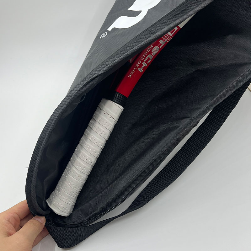 1 ชิ้นกระเป๋าเทนนิสกระเป๋าไม้เทนนิสไหล่เดี่ยวกีฬากระเป๋าทุกวันน้ําหนักเบากระเป๋าเทนนิสแบบพกพา Court แร็กเก็ตกระเป๋า