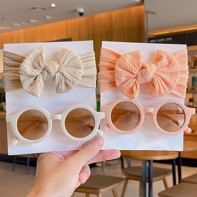 2 ชิ้น/เซ็ตเด็กใหม่สีทึบผ้าฝ้าย Bowknot กว้าง Hairband รอบแว่นตากันแดดชุดเด็กทารกแว่นตากันแดดเด็กอุปกรณ์เสริมผม