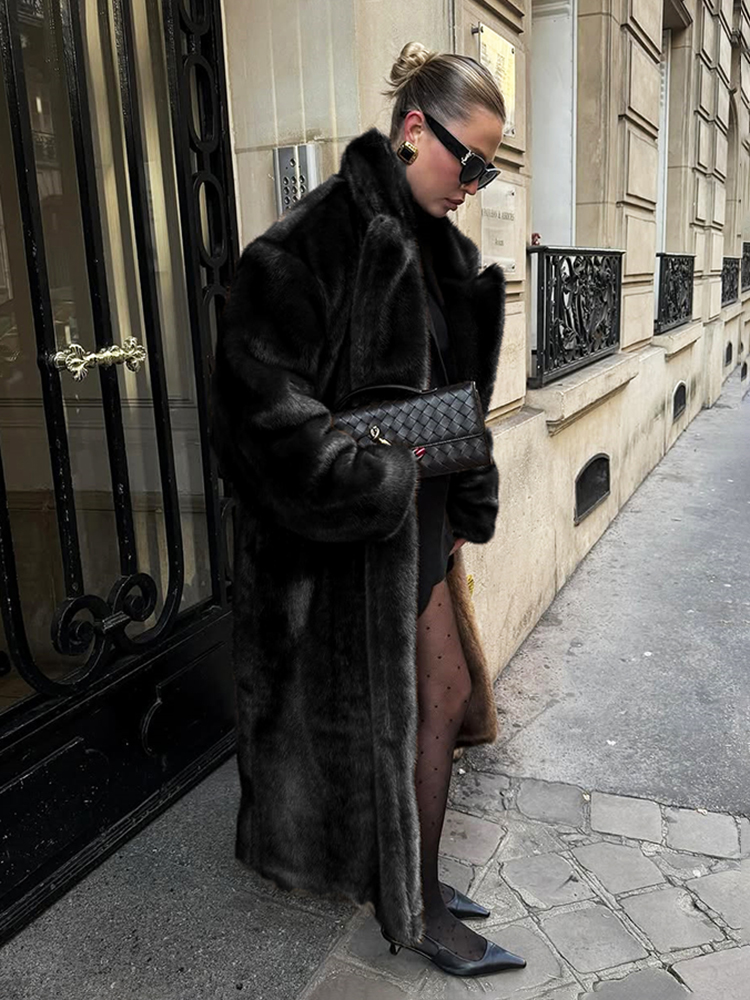 TARUXY Winter Lose Nerz Samt Imitation Pelz Spleißen Langen Mantel Pelz Anzug Kragen frauen Mantel High Street Fashion Dame mantel