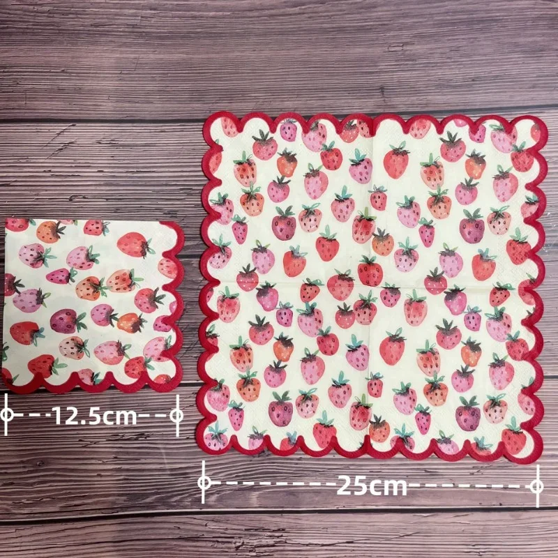 20pcs 25*25cm 3-Ply Red Strawberry Printed Cut Edge Cocktail Napkins Bar Party Paper Wavy Edge Printed Paper Placemats