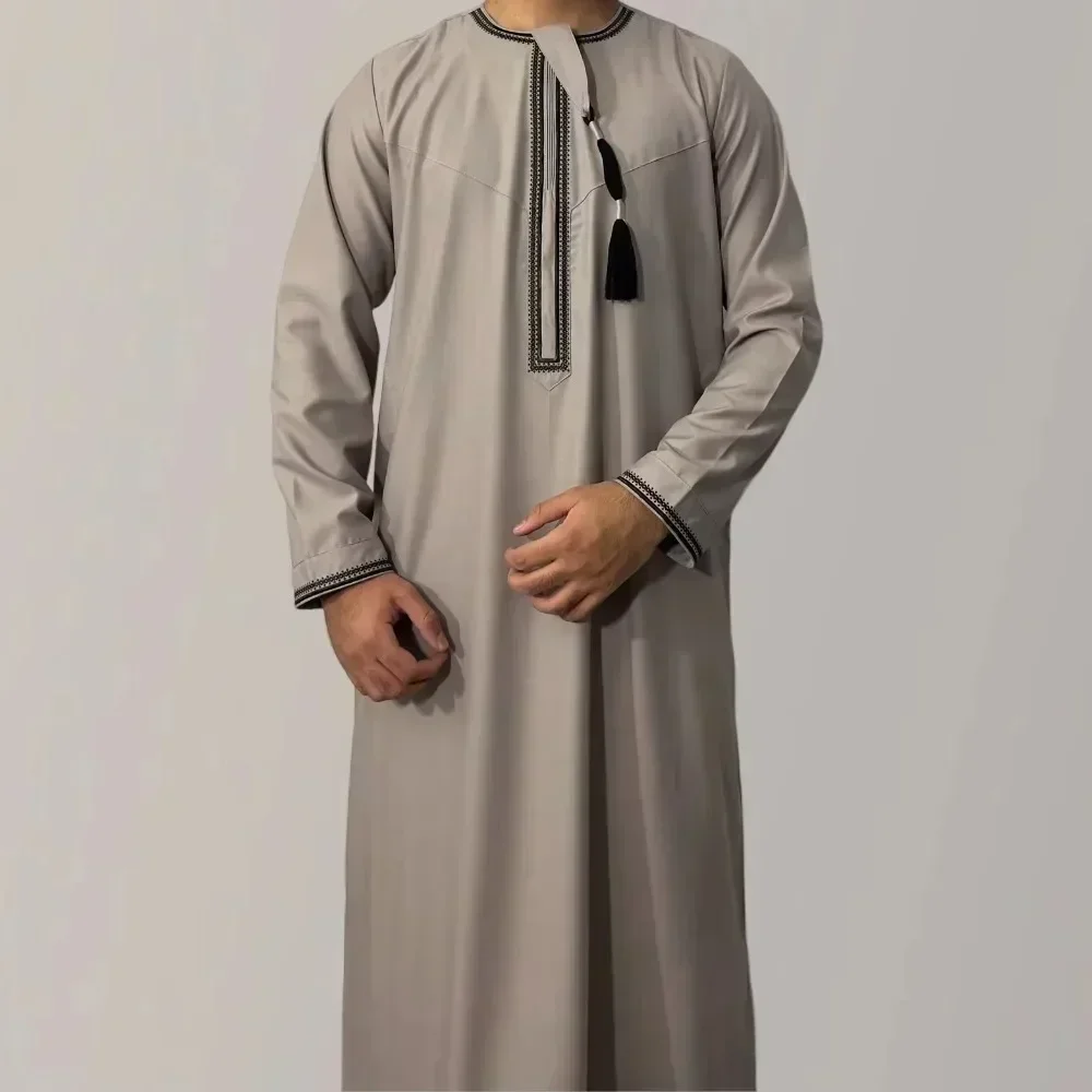 Nuevo vestido musulmán de manga larga para hombres Abaya Daffah Jubba Thobe Pakistán Arabia Saudita Kaftan Islam ropa bata de oración afgano