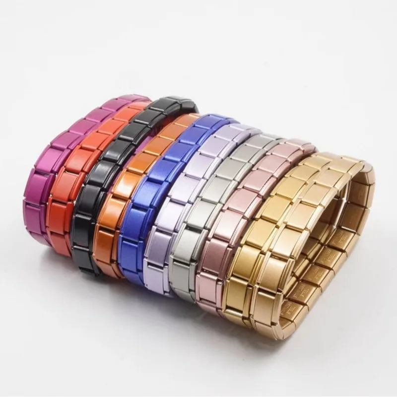 2025 ใหม่ผู้ชายและผู้หญิง Starry สี 18 ชิ้นอิตาเลี่ยน Charm Fit 9 มม.สแตนเลส Modular สร้อยข้อมือขายส่งเครื่องประดับ