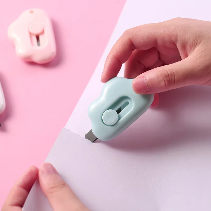 Kawaii Clouds Portable Utility Knife Unpack Express Unboxing Artifact Student School Learning Office Supplies
