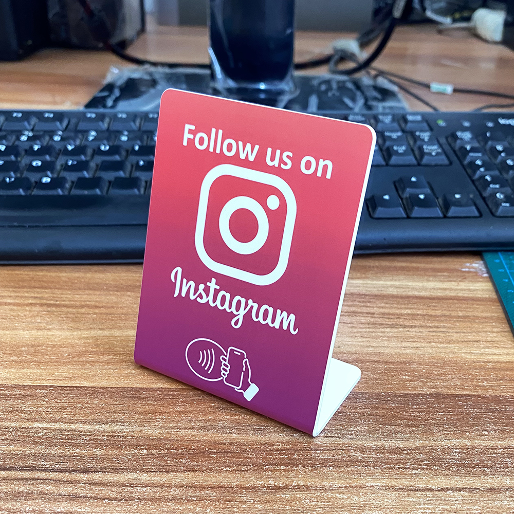 Soporte de grifo NFC de 3 "X 4", pantalla de Instagram, Tripadvisor de Facebook, Trustpilot, revisión de Google, soporte NFC, pantalla de mesa NFC para restaurante