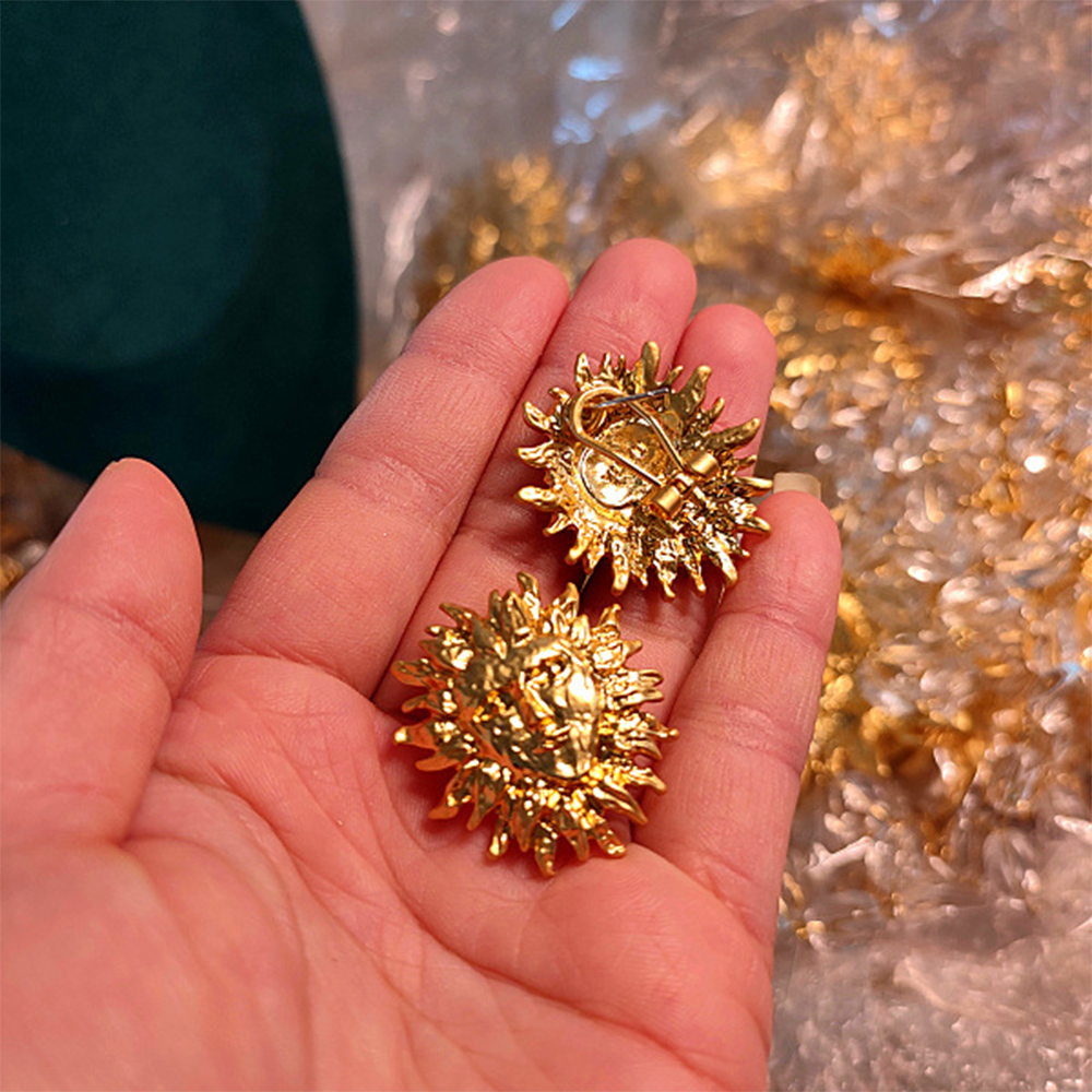 Fashion Vintage Brass plated Gold Brooch earrings for women's girl jewelry sets women's set