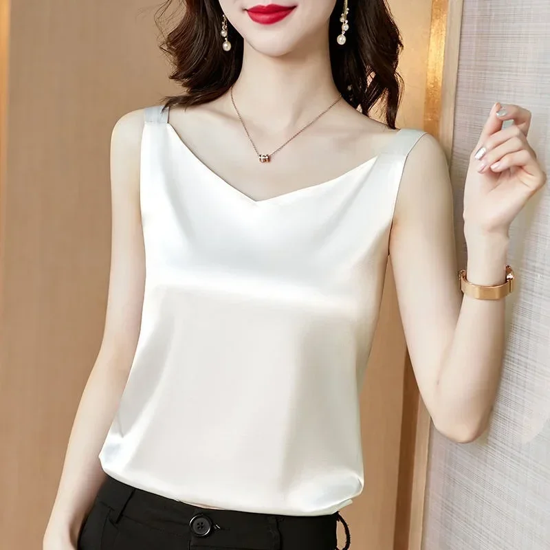 ผู้หญิงเสื้อยืด Elegant ผ้าไหมซาตินเสื้อแขนกุดหญิงฤดูร้อนสบายๆหลวมถังและ Camis สีเขียวเสื้อสําหรับสตรี
