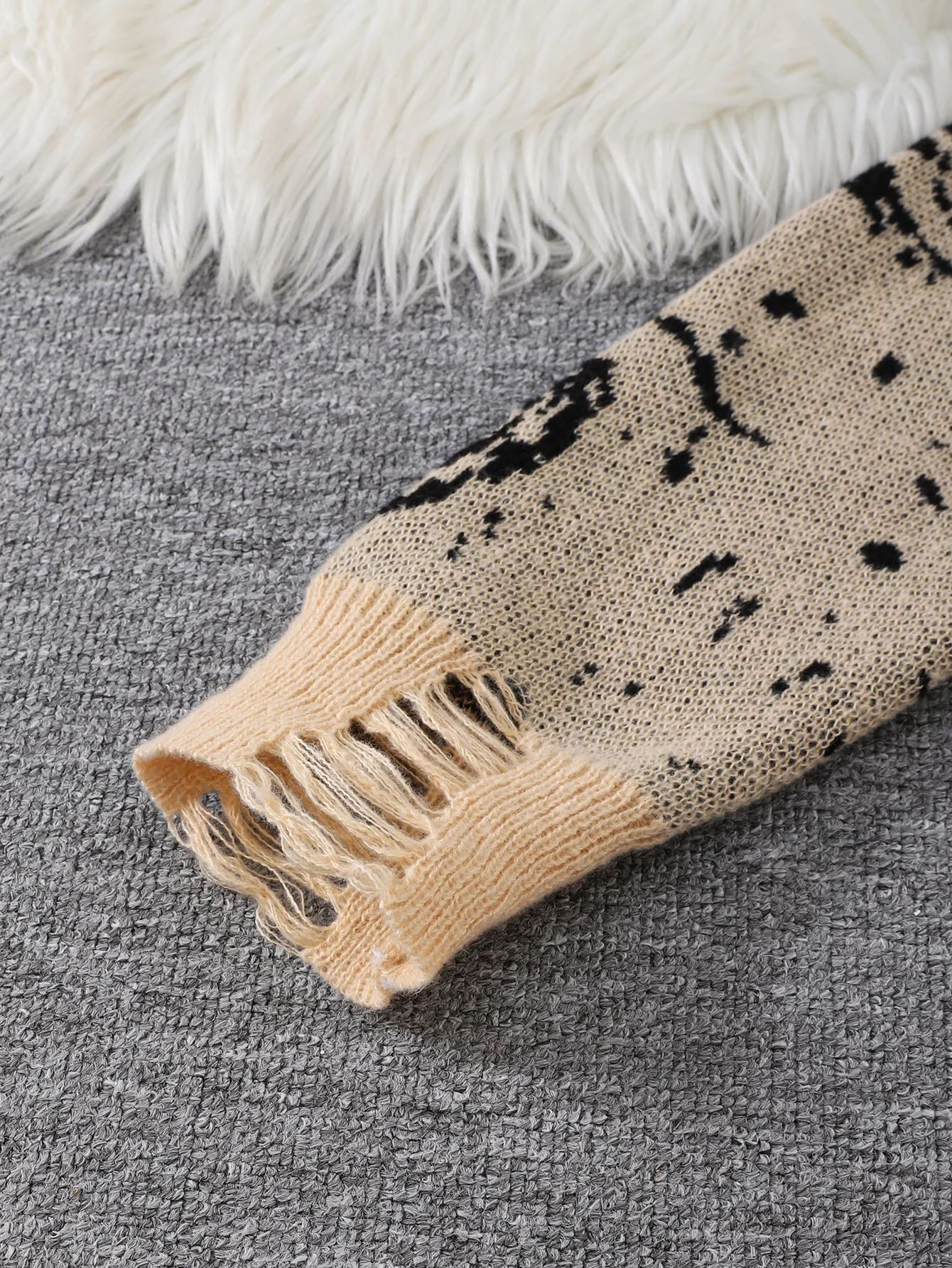 Neuer beliebter Street Ripped Abstract Starry Sky Pattern Pullover Zerrissener Pullover Lässiger Rundhals-Strickpullover für Herren
