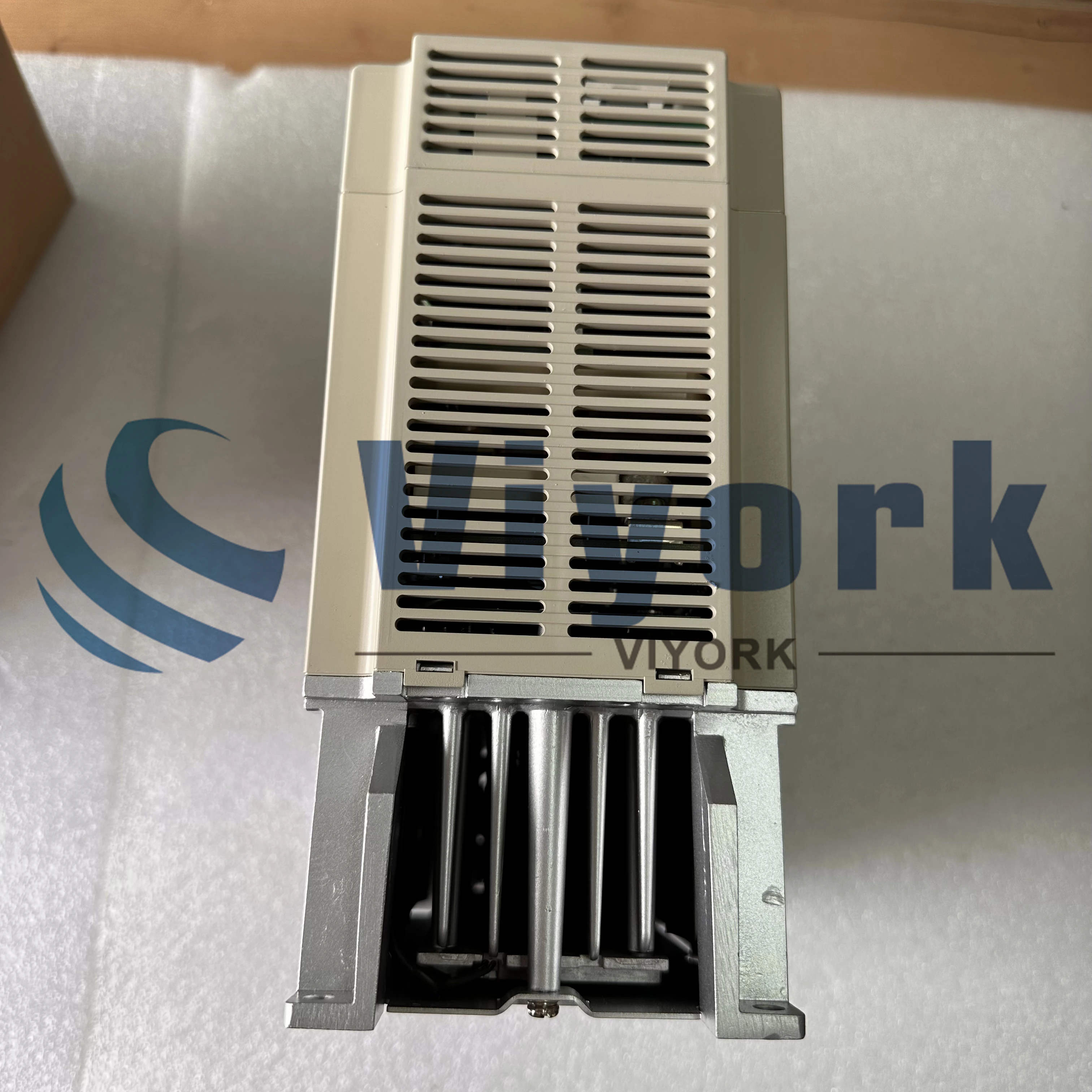 SGDB-05VN SERVO DRIVE 200-230VAC 50/60HZ 5AMP NEW