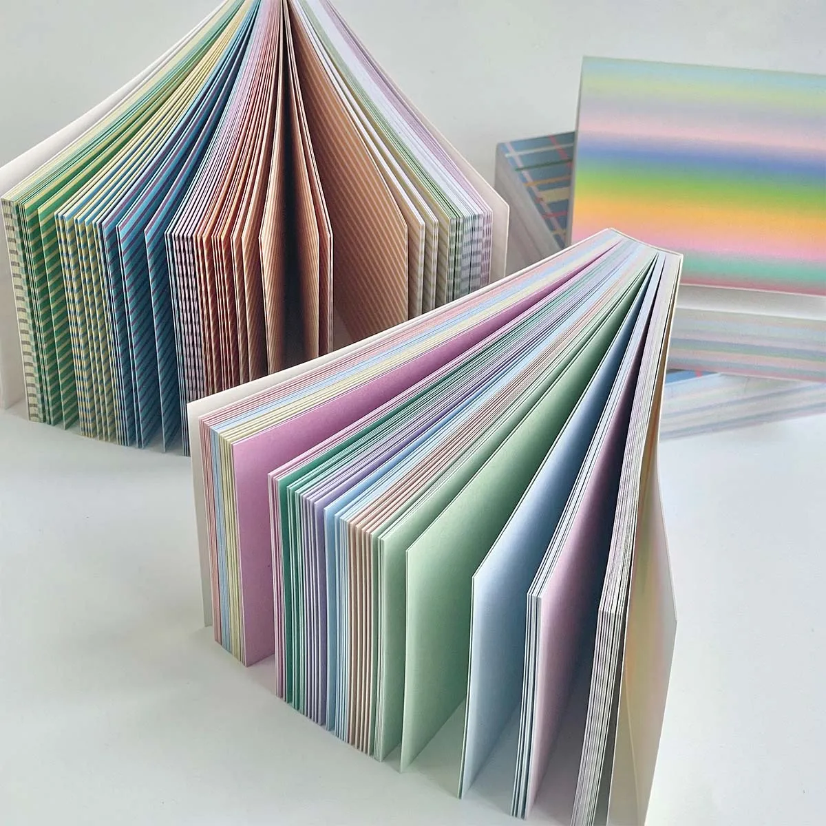 120 Sheets Memo Pad M5 Tearable Notepad No-Sticky Memo Block for Scrapbooking&Journaling Colorful Notes for notes Rainbow Deco