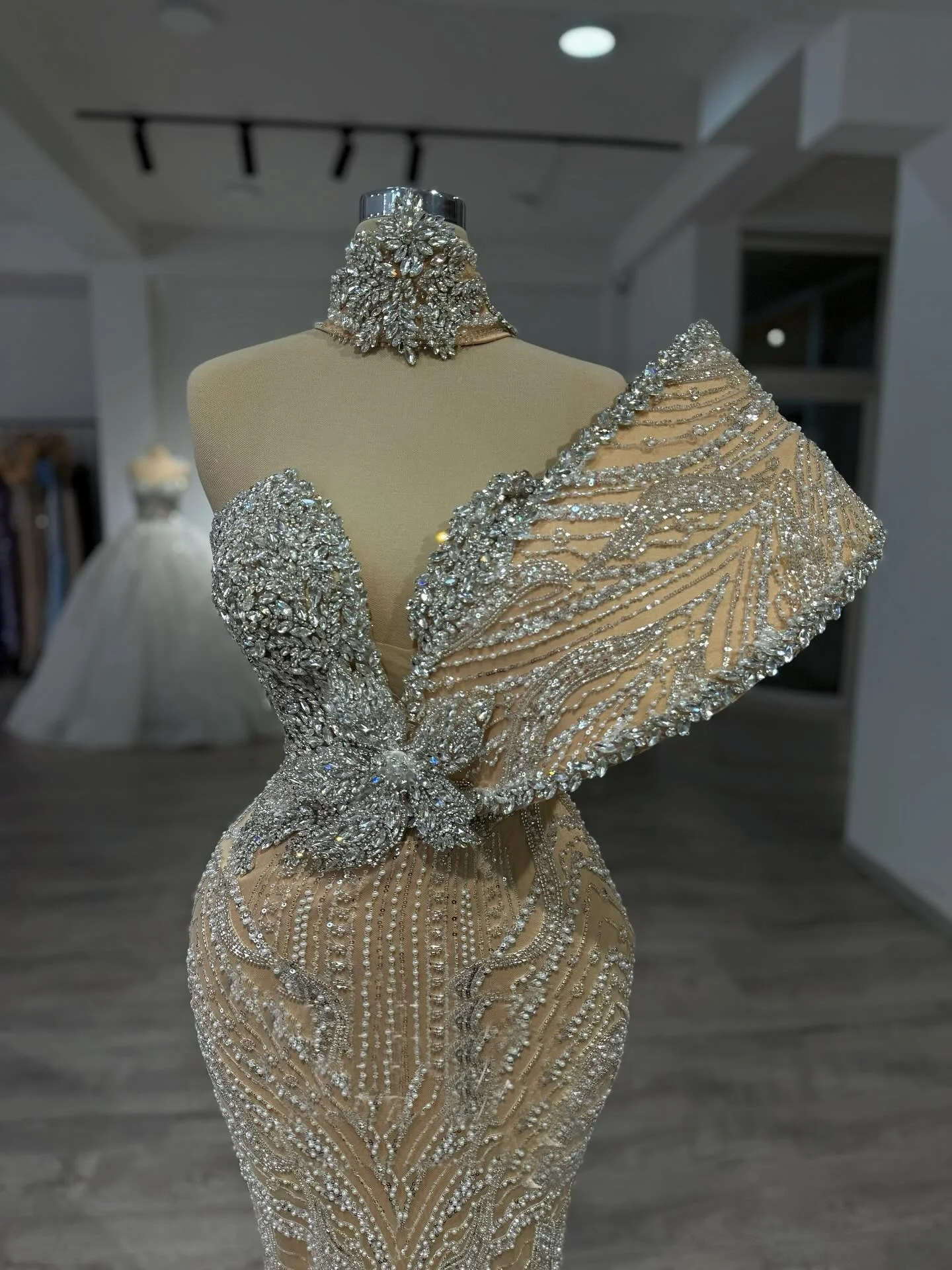 Elegante champanhe frisado vestido de festa luxo cristal sereia vestidos de baile de noite personalizado robe de soiree femme vestido de cocktail