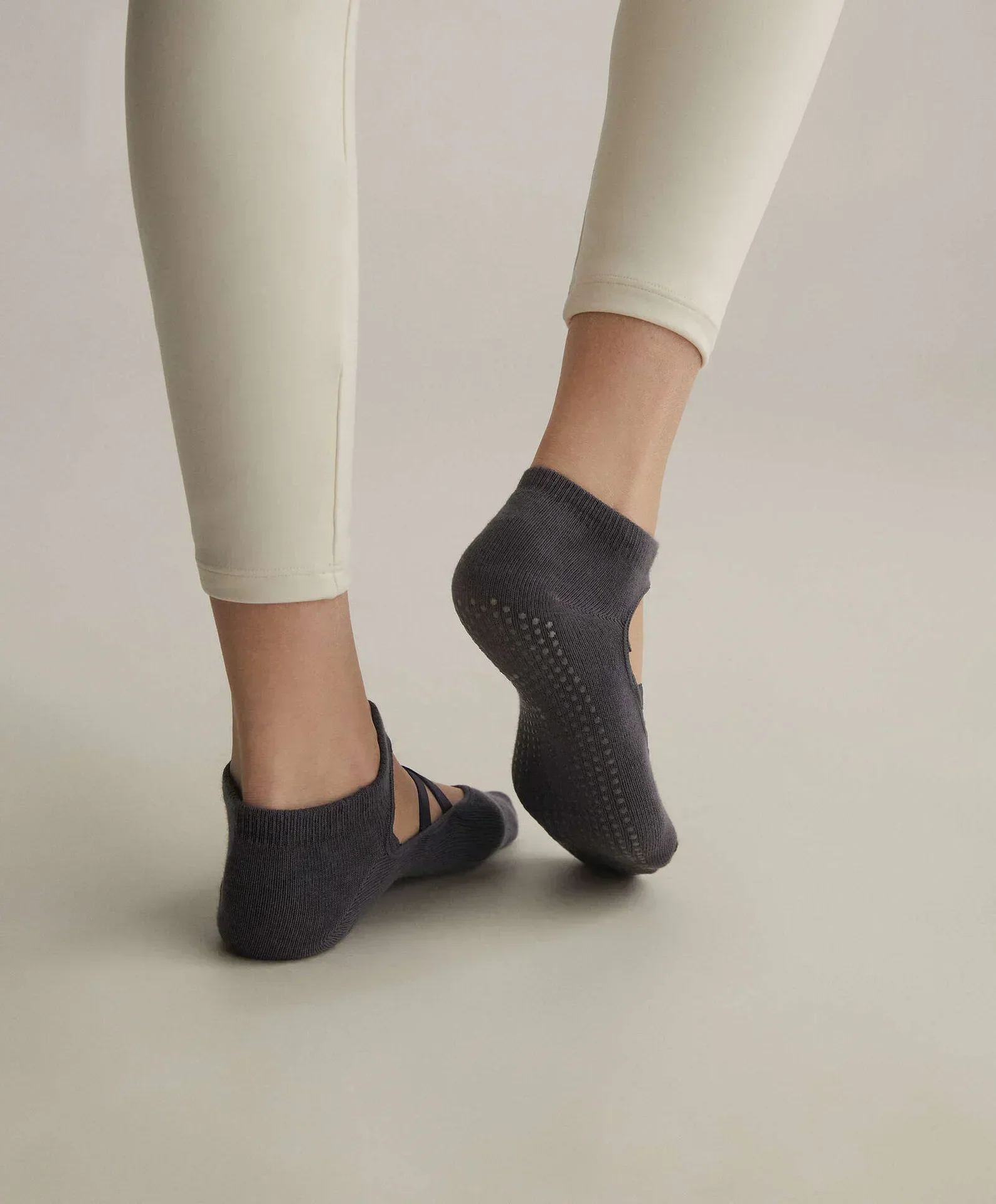 2 pares de calcetines de Yoga transpirables absorbentes del sudor de algodón calcetines antideslizantes de silicona para mujer Pilates Ballet Fitness conjunto de calcetines deportivos
