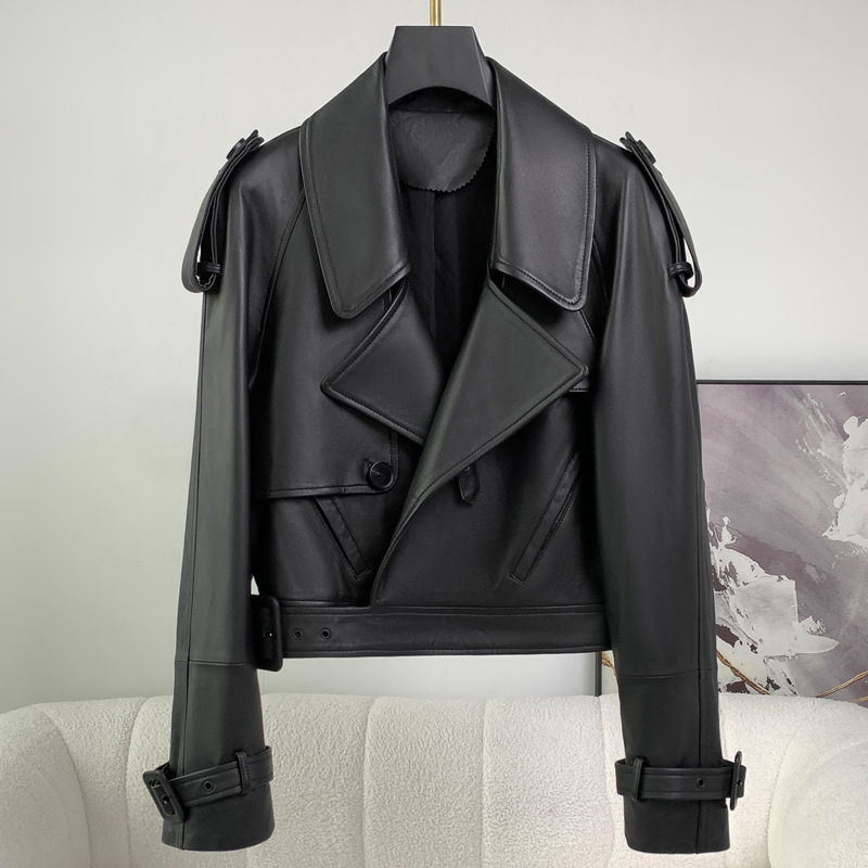 女性のための本革のジャケット,シープスキンジャケット,フラップカラー,ショルダー,オートバイのファッション,高品質,新しいコレクション2024