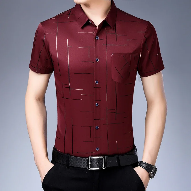 Nueva camisa de manga corta informal de negocios para hombres, sin hierro ni resistente a las arrugas