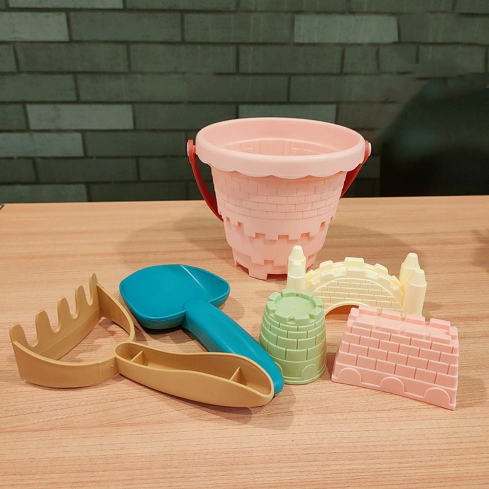 6ชิ้นของเล่นพลาสติกสำหรับเด็กเล่นเกมกลางแจ้งสำหรับเด็กชายหาดปราสาททรายชุดของเล่นพลั่วคราดชุดขุดทราย
