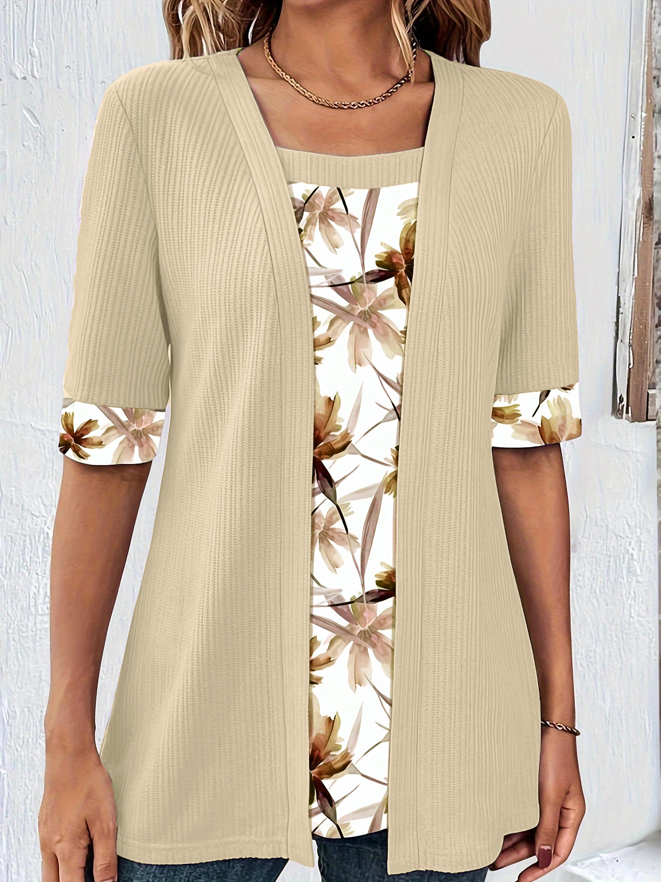 Camisetas de talla grande para mujer, camisas de dos piezas falsas de retales elegantes a la moda, Tops holgados de media manga con estampado informal de verano 2024