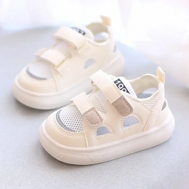 Kinder Sport Sandalen Sommer Neue Jungen Hohl Bord Schuhe 1-4 Jahre Alt Flut Bequeme Sandalen für Jungen Baby Casual schuhe Kinder Schuhe