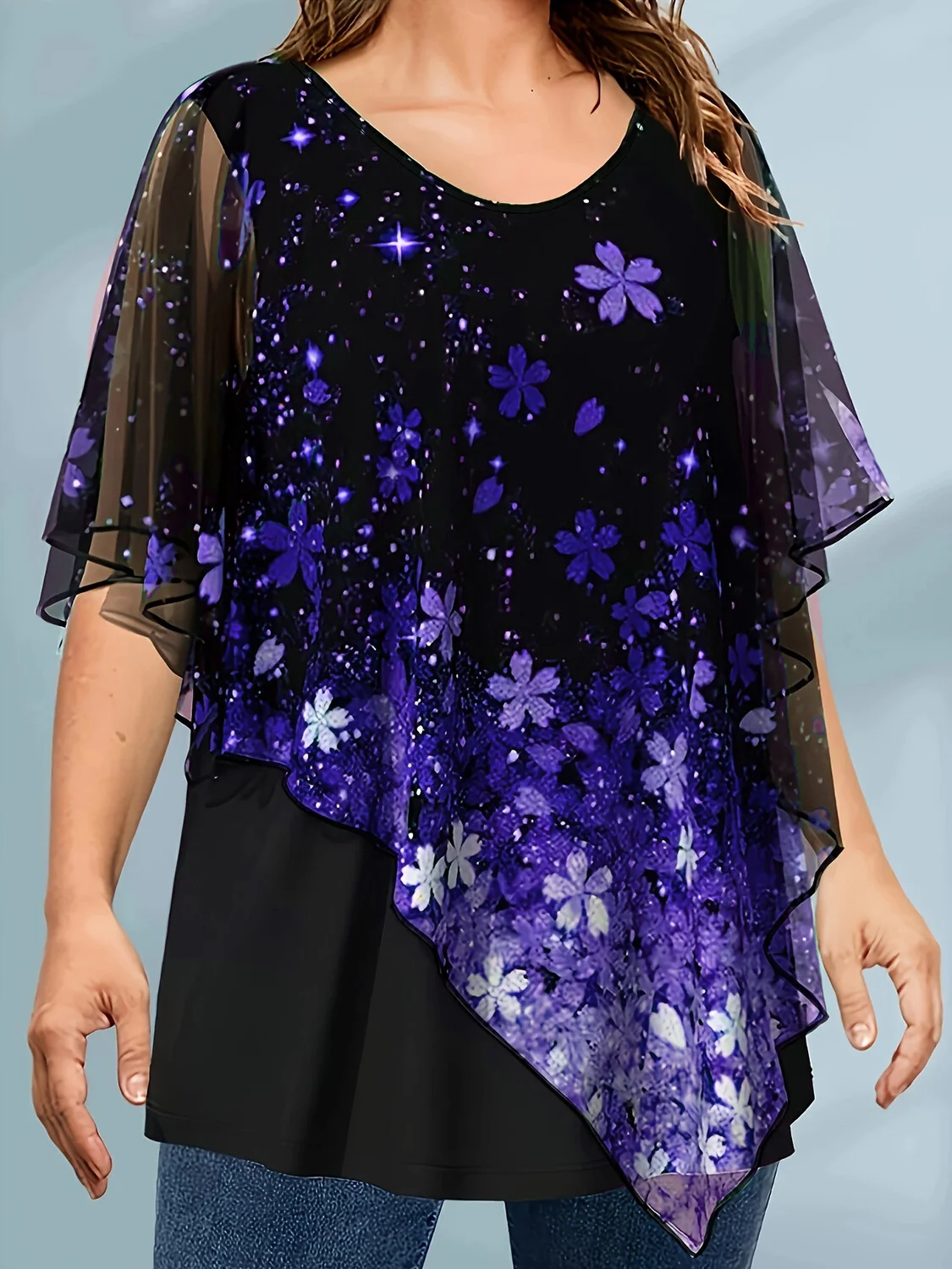 Damen-Bluse in Übergröße, Chiffon, Blumendruck, gefälschte zweiteilige asymmetrische Kurzarm-Rundhalsbluse, Sommer 2022, lässige Oberteile