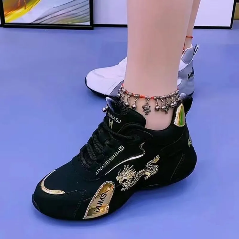 Designer รองเท้าผ้าใบสําหรับสตรีฤดูร้อนหนังกันน้ํา Casual กีฬารองเท้าผู้หญิงน้ําหนักเบา Breathable รองเท้ากันลื่น