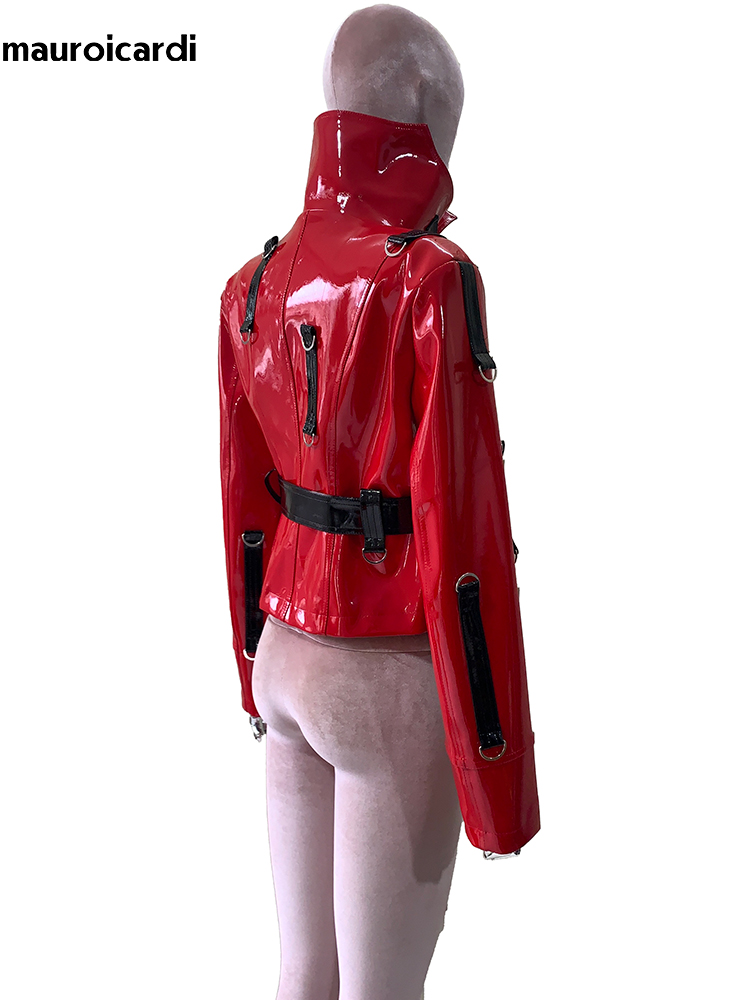 Mauroicardi Herbst Kurze Rot und Schwarz Farbblock Glänzende Reflektierende Patent Kunstleder Jacke Frauen Luxus Designer Emo Kleidung