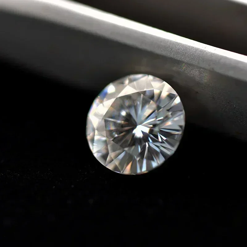 Pierre précieuse de moissanite ronde pour bijoux exécutifs, document D, vente en gros, Vvs1, 0,1 ct-12ct, GRA, ignorer