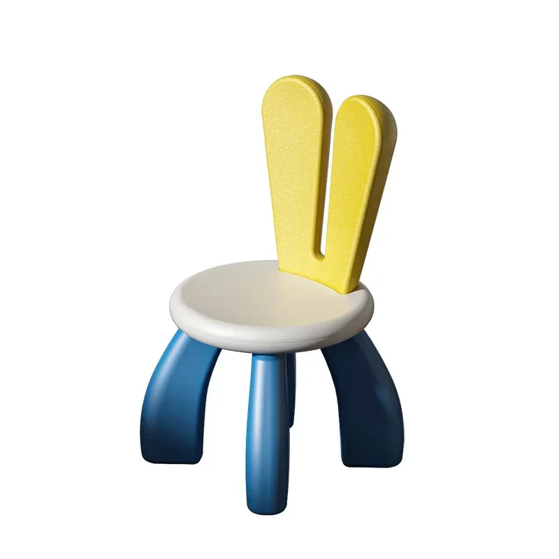 Cadeira infantil de desenho animado com encosto, estrutura sólida, banco antiderrapante, seguro e insípido, com almofada para os pés para uso infantil