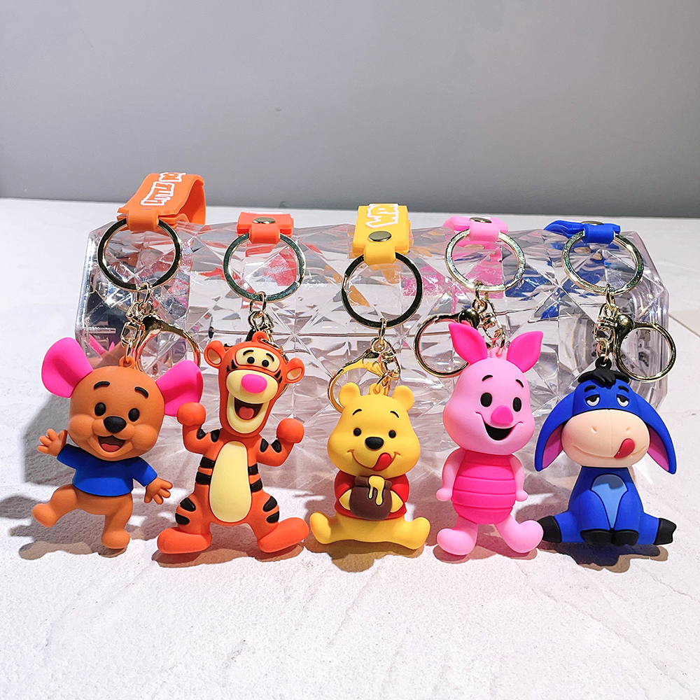 Pooh Bear Keychain Cartoon Winnie the Pooh Cute Doll Keyring Fashion Couple Bag Ornament Key Chain Car Pendant Gift