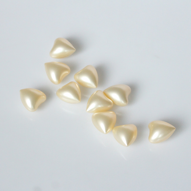 10 ชิ้นสปาน้ํามันอาบน้ําลูกปัดกลิ่นหอมดอกไม้อาบน้ําไข่มุกน้ํามันหอมระเหยที่ให้ความชุ่มชื้นสําหรับอาบน้ําผิวในโรงแรมบ้านเดินทางอ่างอาบน้ํา