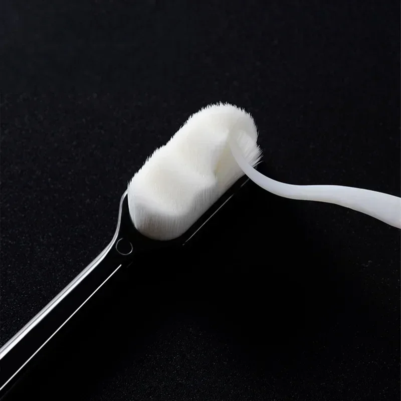 5PC Ultra-fine Soft แปรงสีฟันล้าน NANO Bristle ผู้ใหญ่ฟันแปรงฟันทําความสะอาดลึกแบบพกพาทันตกรรมแปรงดูแลช่องปาก