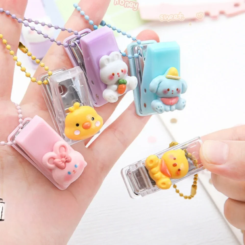 1 otwór Śliczny dziurkacz do kart prezentowych Dziurkacz do papieru Dziurkacz do papieru z pojedynczym otworem Śliczny mini dziurkacz do papieru DIY Artykuły szkolne
