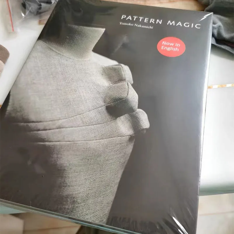 4 libros/juego de libro mágico con patrón de Tomoko, volumen 1-4, telas elásticas, diseño de corte de ropa, libro de enseñanza