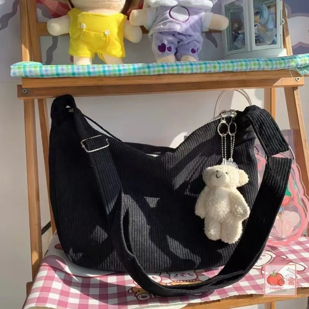 Jednokolorowa sztruksowa torba na ramię Moda koreańska codzienna torba na ramię Duża pojemność Torebka w stylu casual Damska torba na ramię