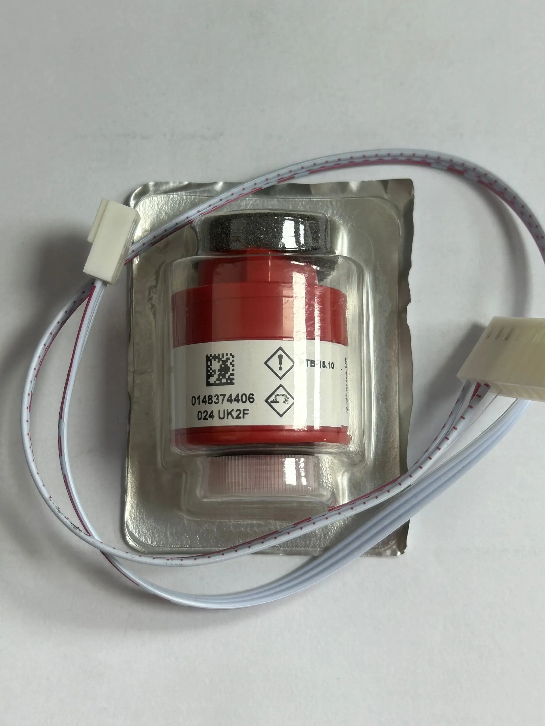 1PCS AO2 PTB18.10 AA428-210 the UK CITY O2 GAS SENSOR oxygen cells