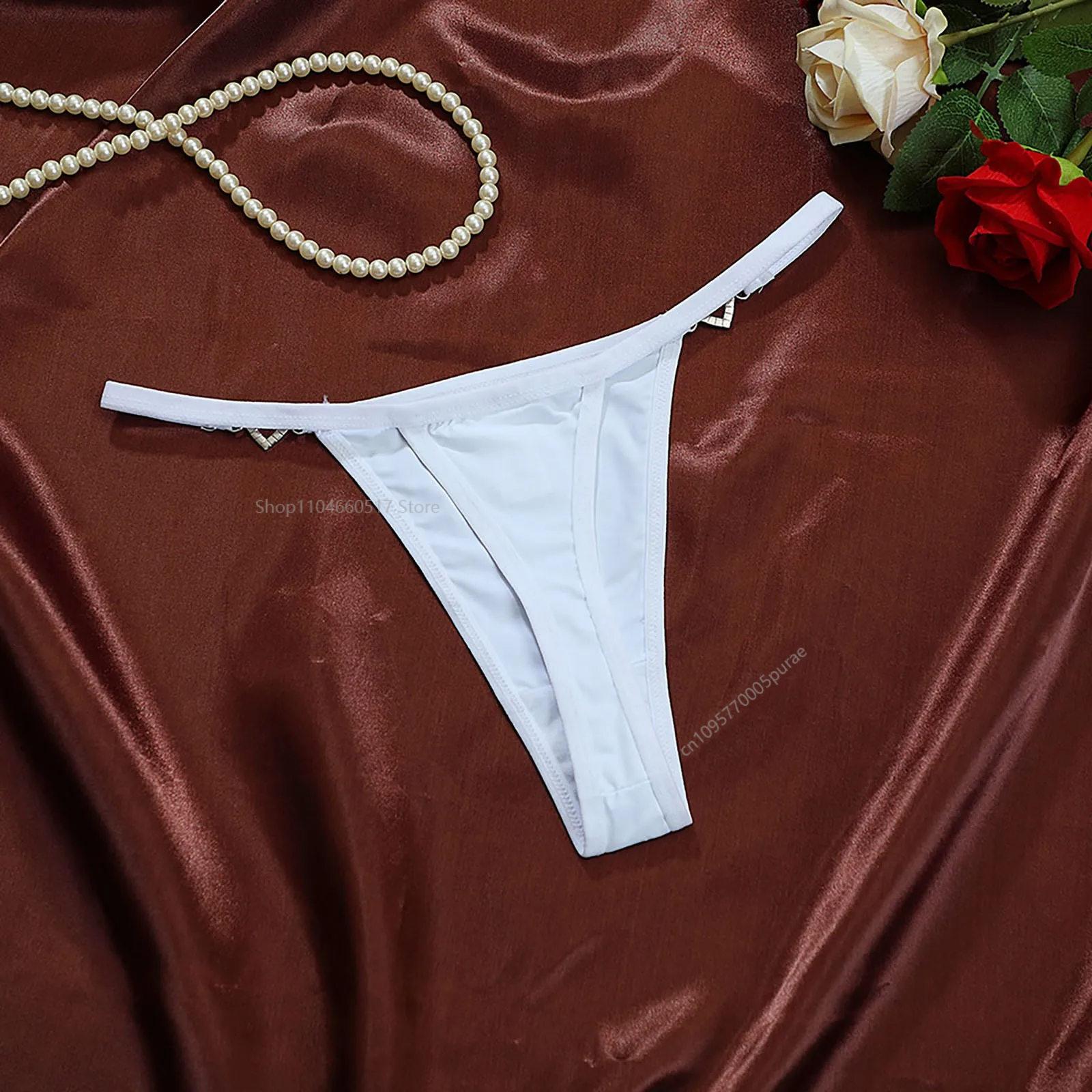 Женское сексуальное однотонное нижнее белье-стринги, эластичное комфортное трусики с низкой посадкой в форме сердца и стразами, женское сексуальное костюмное нижнее белье для женщин