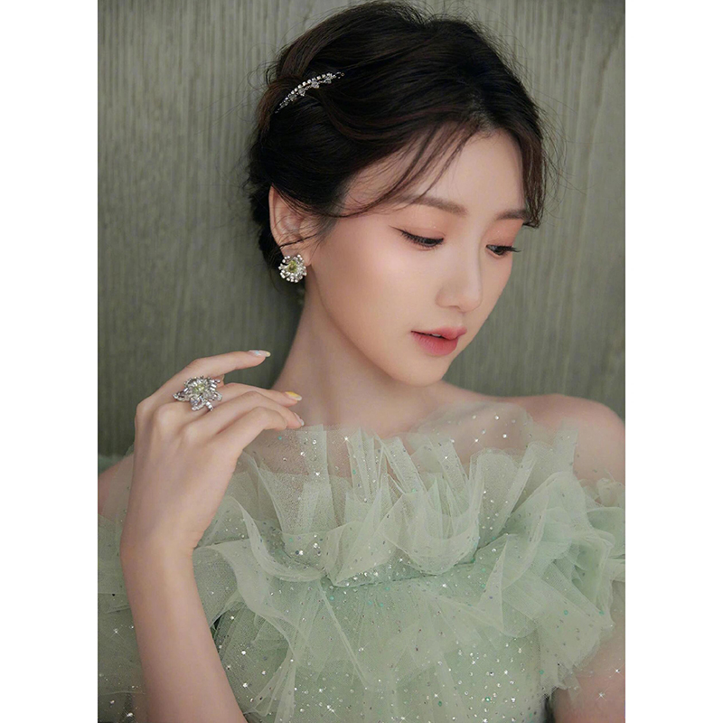 Vestido de Noite Verde E para Mulheres, Estilo Luxuoso de Conto de Fadas, Fsia de Apresentadora com Detalhes Flora...