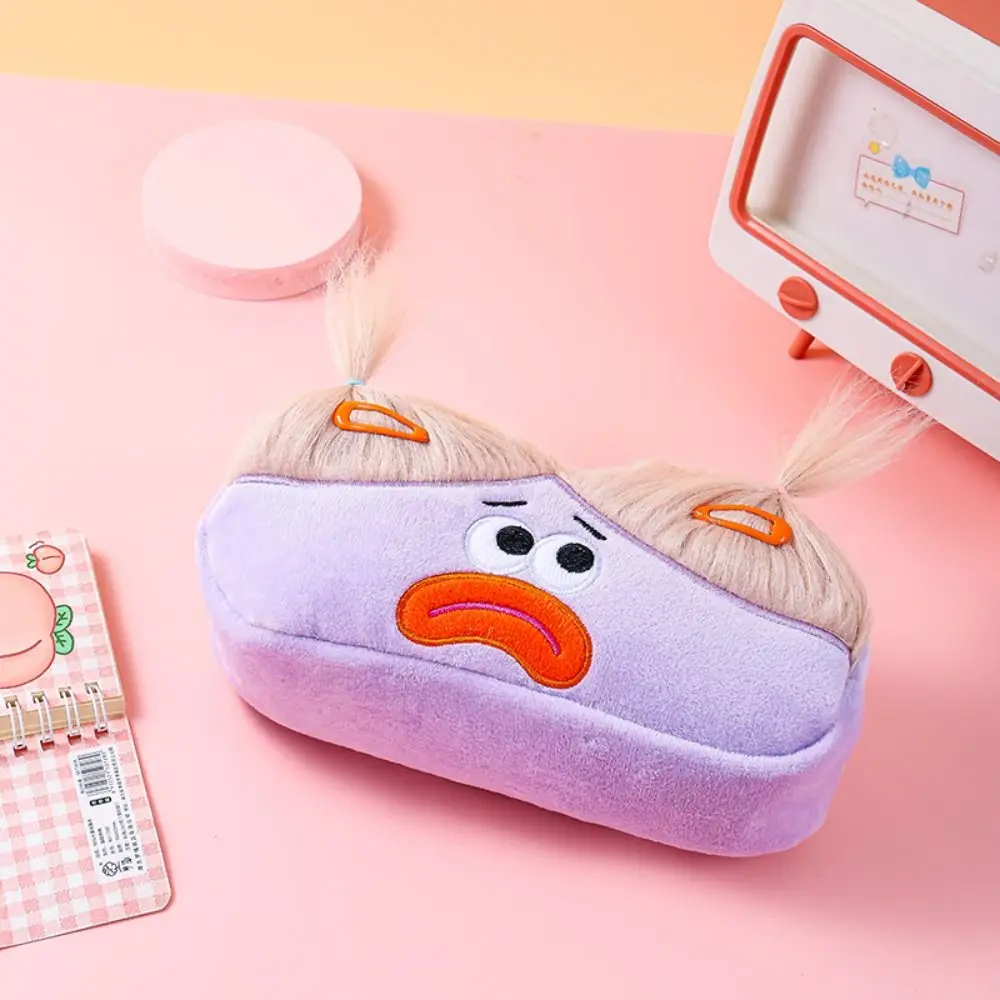 Bolsa para bolígrafos de muñeca Afro de pelo esponjoso DIY, almacenamiento de papelería, estuche para lápices con cremallera, soporte Kawaii de gran capacidad, bolsa para bolígrafos de felpa suave