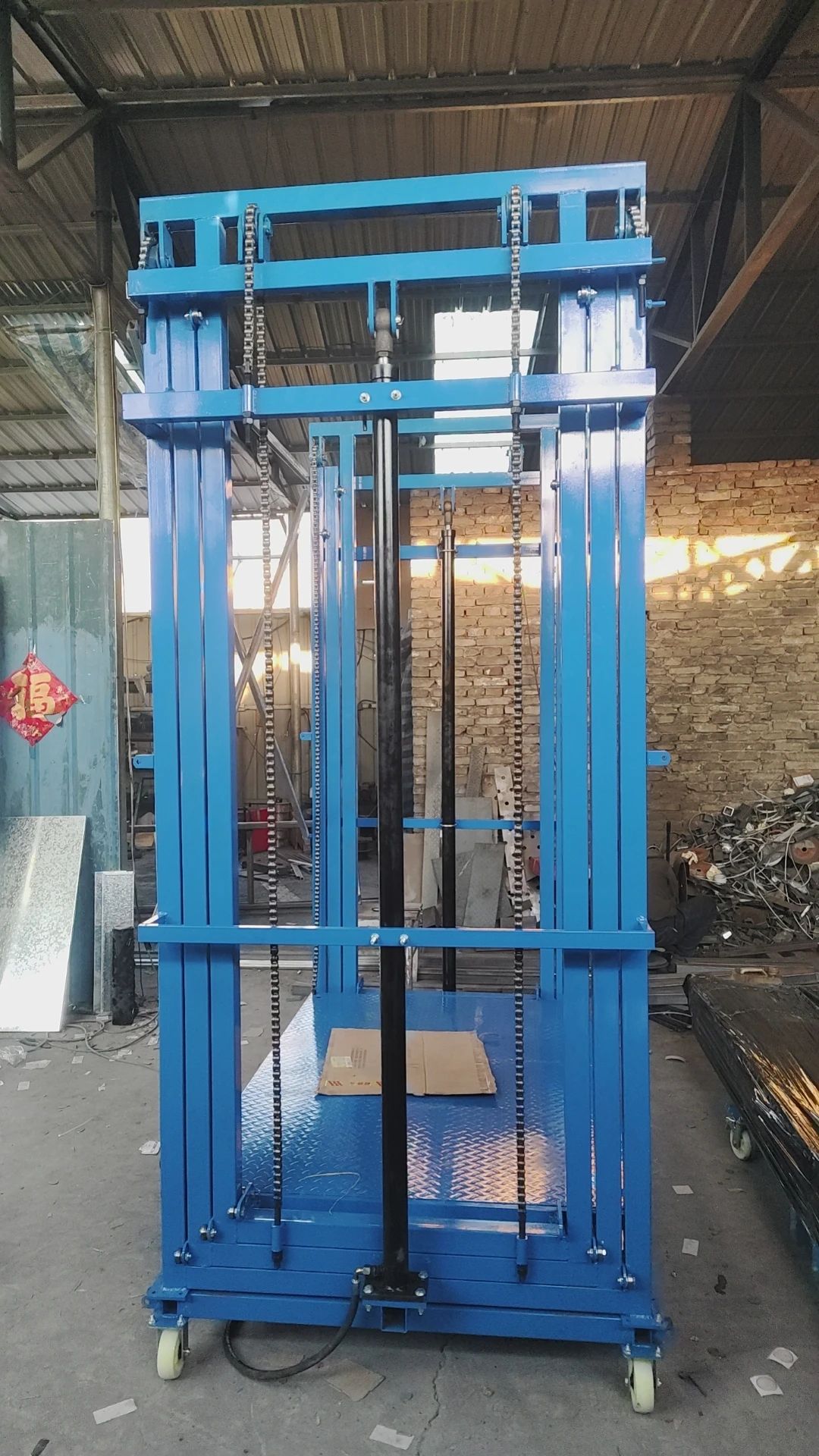 4 m, 6 m, 8 m Hub, 1000 kg, hydraulisches elektrisches Gerüst, mobile Materialhebebühne mit Fernbedienung, CE-Zertifizierung