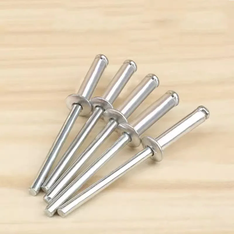 ไฟฟ้า Rivet Nut Gun หรือ 100 ชิ้น 3.2 มิลลิเมตร Rivets ไร้สายโลดโผนเครื่องมือใส่ Nut ดึง Rivet เครื่องมือเจาะอะแดปเตอร์สําหรับเจาะไฟฟ้า