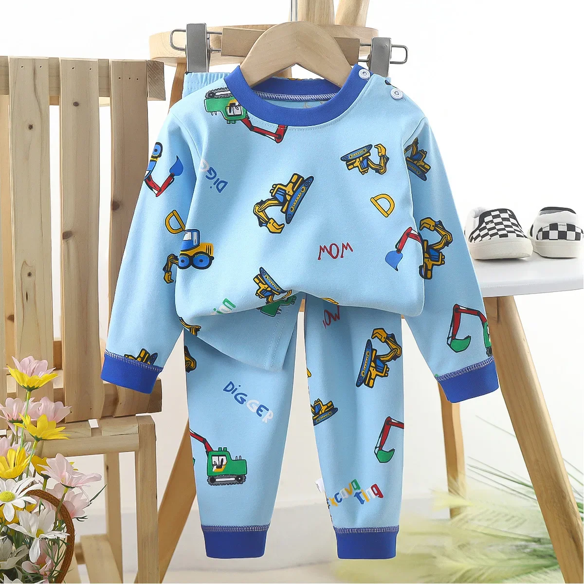Pijamas de algodón cálidos informales para niños, camiseta de manga larga con bonito oso de dibujos animados, Tops y pantalones, conjuntos de ropa de dormir de otoño para bebés