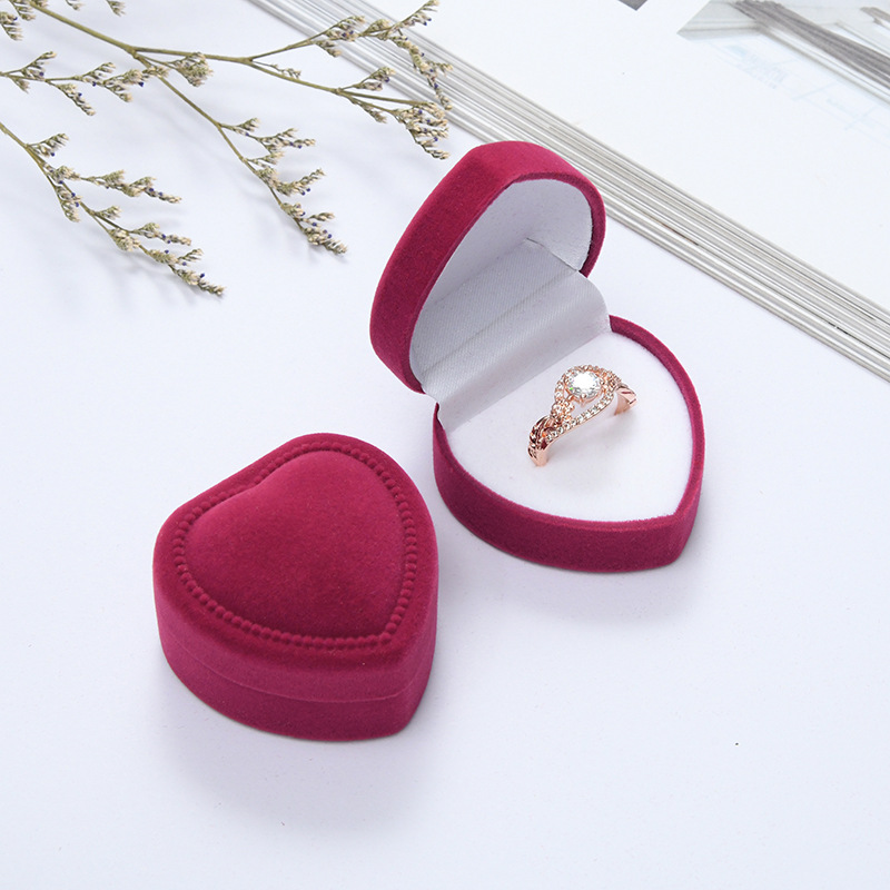 Color Corduroy Heart-shaped Jewelry Box Single Ring/ Necklace box Velvet Jewelry Boxes and Packaging