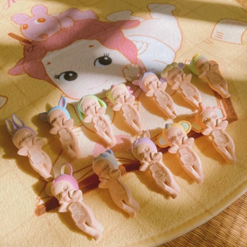 12 Styles Sonny Angel Action Figure Hippers Dreaming Series Anime Figures Ornaments Phone Decoration Children Christmas Gifts