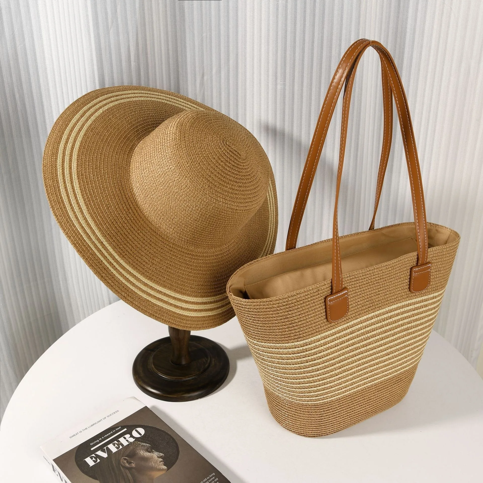 Set di borse e cappelli in paglia di grande capacità più venduto, borsa tote da esterno, cappello da sole alla moda