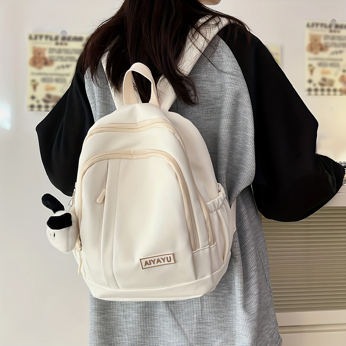 Nova bolsa escolar pequena para estudantes universitários, mochila feminina simples e versátil para viagens, mochila pequena e fresca, mochila menino
