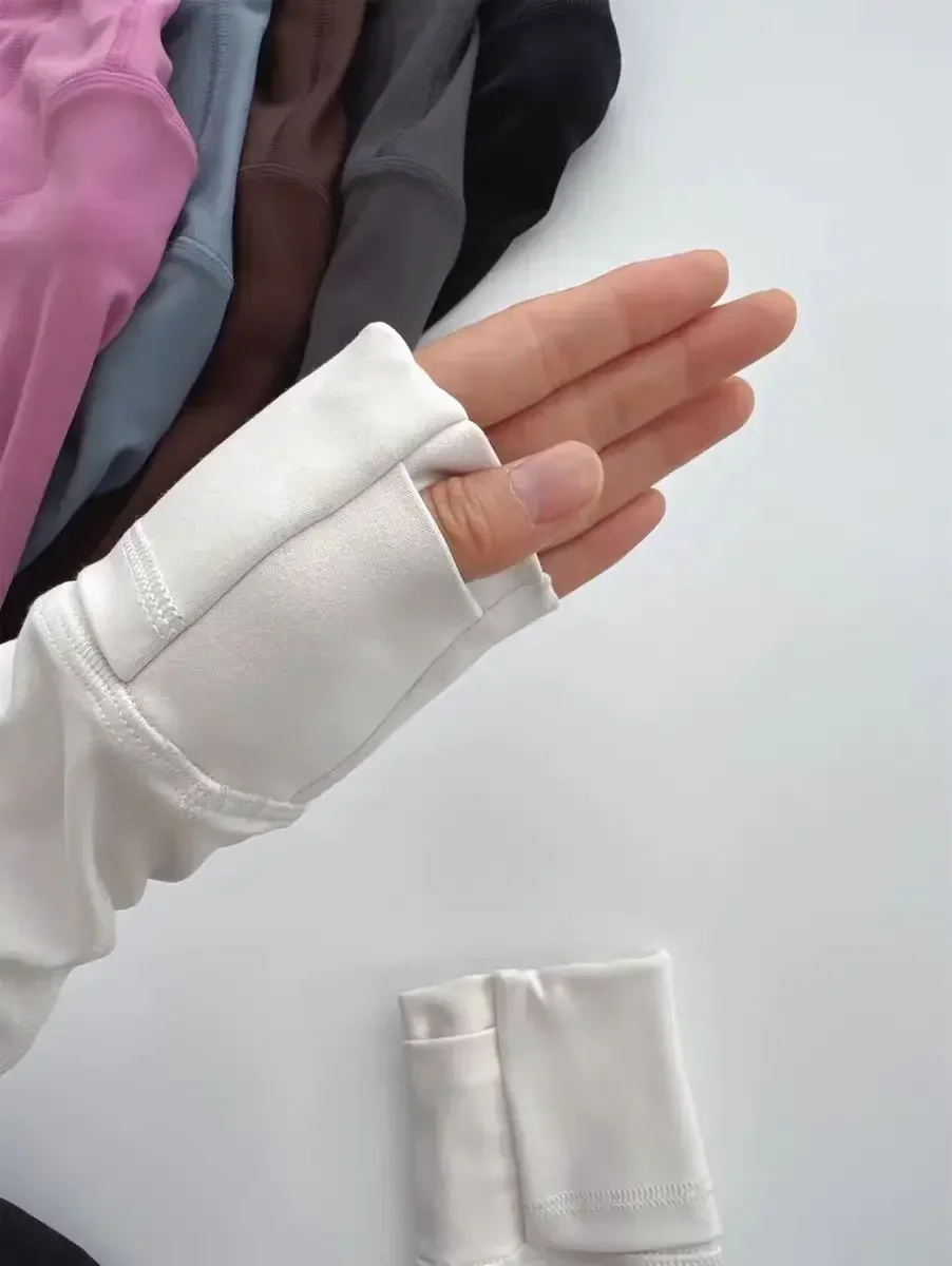 มะนาวแขนยาวพร้อมกระเป๋า Cropped กําหนดเสื้อกีฬา Quick Dry Breathable ฟิตเนสโยคะวิ่ง Zip Up Jacket เสื้อออกกําลังกาย