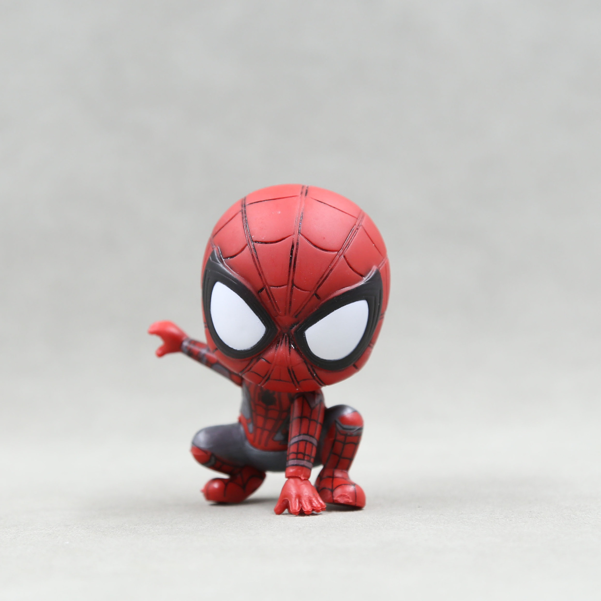 Marvel Spider-Man Figuras Anime para Crianças, Homem Aranha Modelo Brinquedos para Meninos, Versão Q, Decoração de Casa, Figuras de Ação do Carro, Presente de Aniversário, 8cm