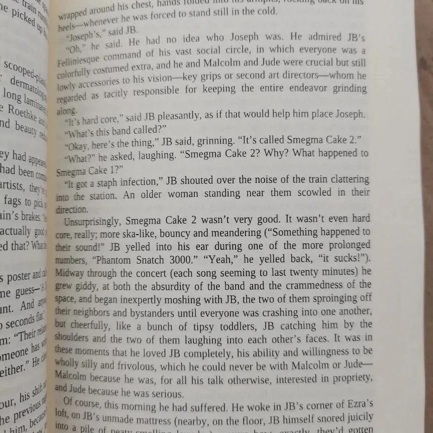 Uma pequena vida de bolso em inglês