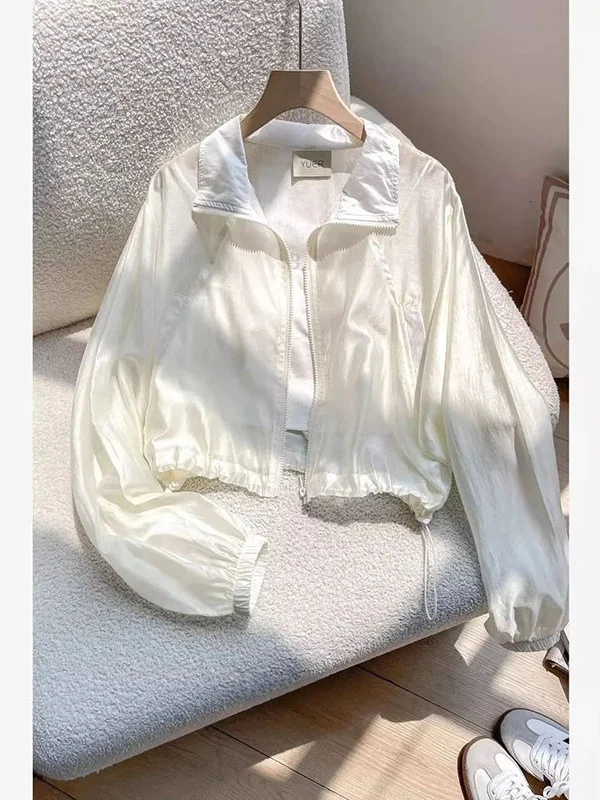 Jaqueta Fena Curta de Proteção Solar com Design de Verão, Sensação Leve, com Cordão na Cintura, Corta-Vento e Cardigã Aberto